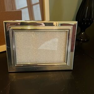 Like New Reed & Barton Silver Frame 4x6